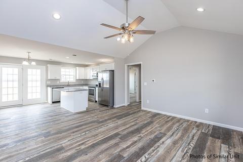 215 Dean Dr, Harrodsburg, KY 40330
