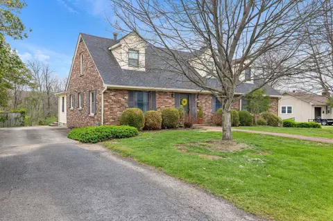 747 Mcbrayer Dr, Harrodsburg, KY 40330