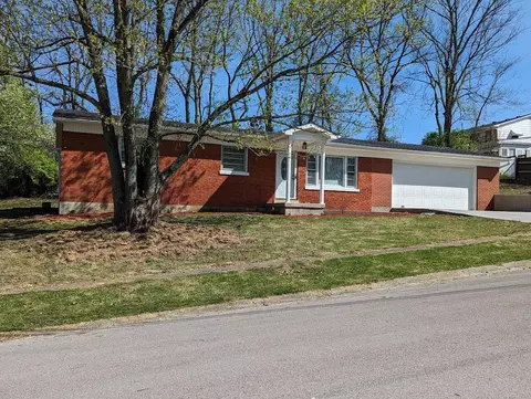 101 Confederate Dr, Cynthiana, KY 41031