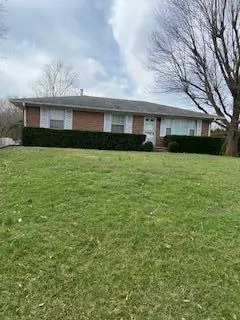 100 Brigadoon Pkwy, Lexington, KY 40517