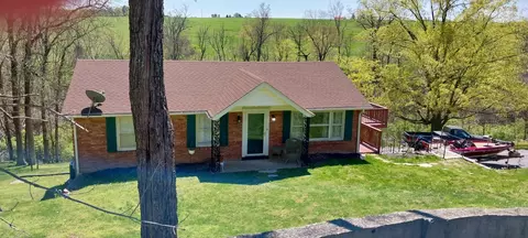 630 Gwinn Island Rd, Danville, KY 40422
