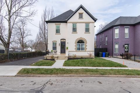 541 Elm Tree Ln, Lexington, KY 40508