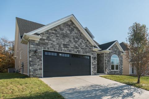 1195 Twilight Shadow Dr, Lexington, KY 40509