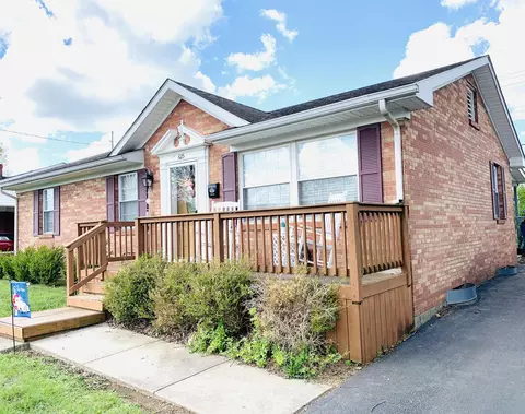625 Greenwood Dr, Harrodsburg, KY 40330