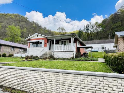 1492 W Hwy 610, Virgie, KY 41572
