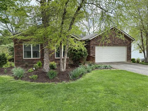 106 Powe Dr, Winchester, KY 40391