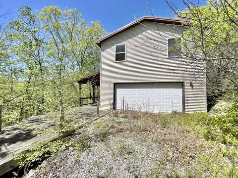 396 Cedar Crest Rd, Nancy, KY 42544 photo 2