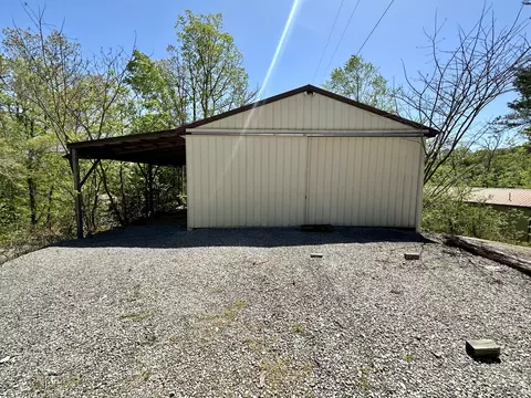 396 Cedar Crest Rd, Nancy, KY 42544 photo 4