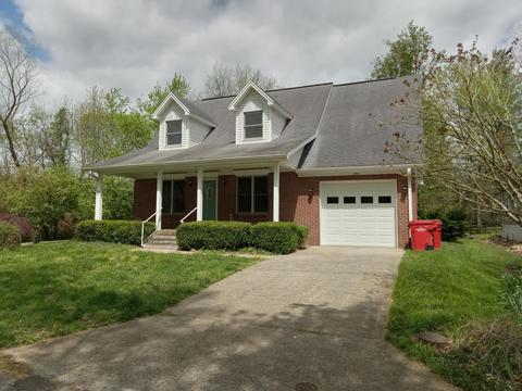 258 Schoolhouse Rd, Frankfort, KY 40601