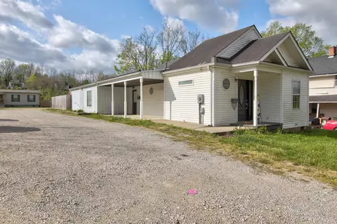 522 E Locust St, Mount Sterling, KY 40353 photo 5