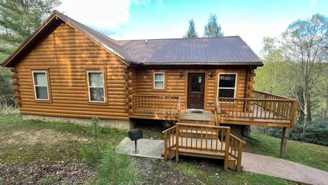 499 Lakeside Dr, Rogers, KY 41365