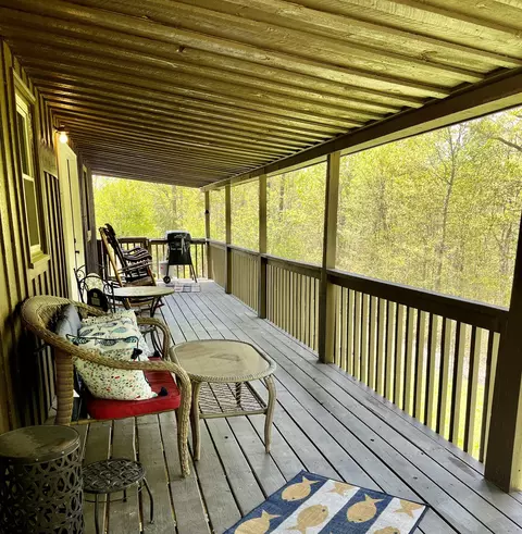 211 Dogwood Dr, Wellington, KY 40387
