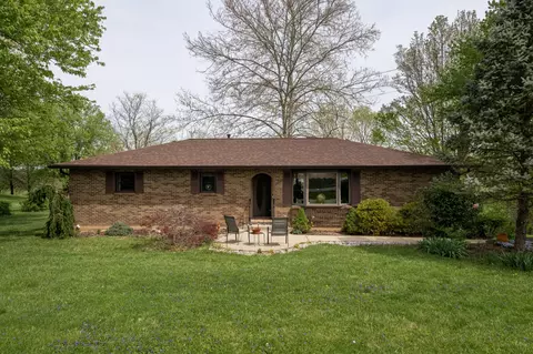 1455 Baton Rouge Rd, Williamstown, KY 41097