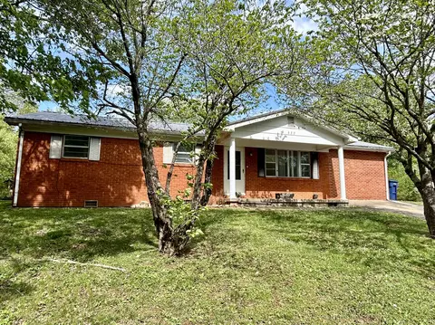 637 Westgate Dr, Somerset, KY 42503