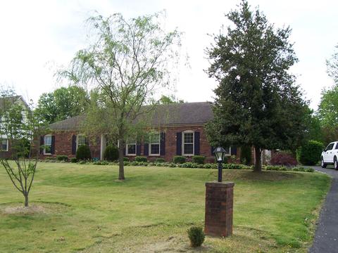510 Eastland Dr, Lebanon, KY 40033