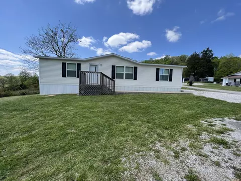 2248 Sand Springs Rd, Mount Vernon, KY 40456