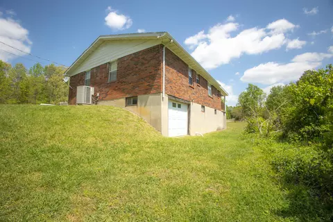 215 Mcdowell Rd, Burnside, KY 42519 photo 7
