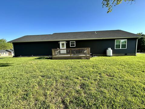 239 Clover Field Dr, Corbin, KY 40701 photo 4