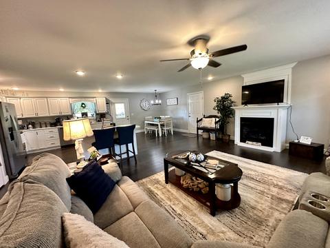 239 Clover Field Dr, Corbin, KY 40701 photo 5