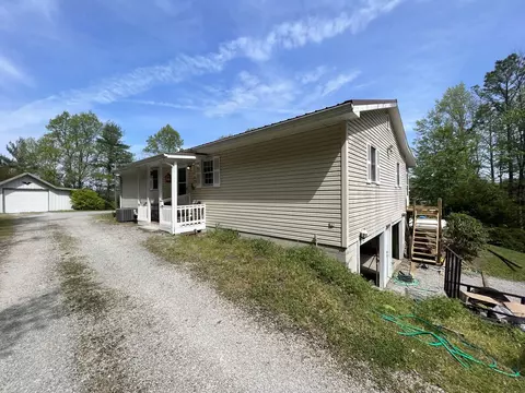 488 Muses Mill Rd, Wallingford, KY 41093