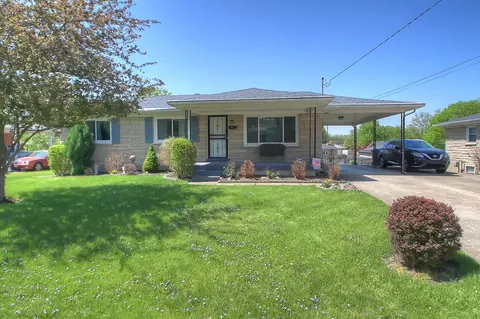5604 Sterling Dr, Louisville, KY 40216