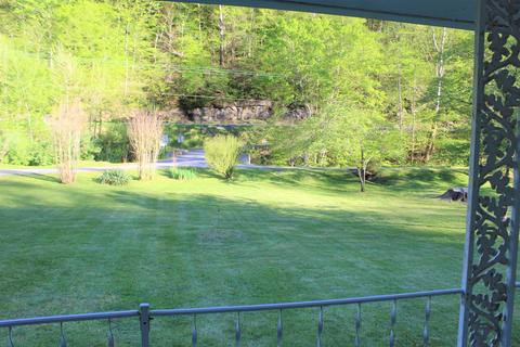 69 Bertha Slusher Rd, Arjay, KY 40902 photo 13