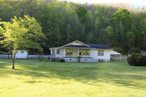 69 Bertha Slusher Rd, Arjay, KY 40902