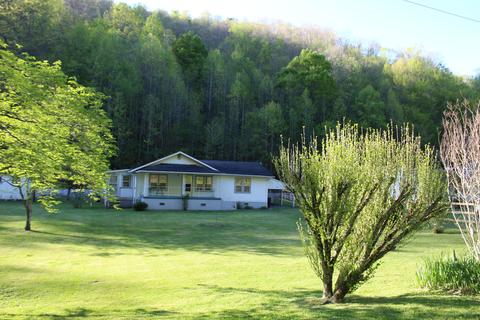69 Bertha Slusher Rd, Arjay, KY 40902 photo 3