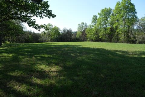 421 Turkeytown Rd, Crab Orchard, KY 40419