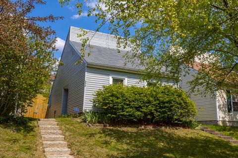 3616 Bold Bidder Dr, Lexington, KY 40517