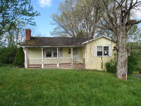 665 N Third St, Danville, KY 40422