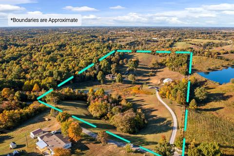 555 Old Brown Rd, Salvisa, KY 40372