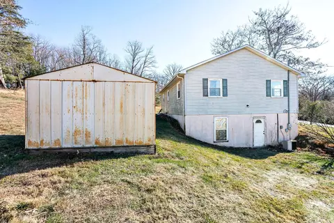 260 Hall Simpson Rd, Loretto, KY 40037 photo 4