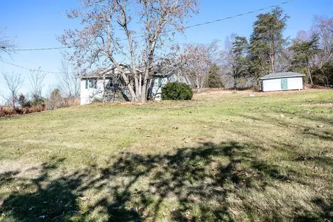 260 Hall Simpson Rd, Loretto, KY 40037 photo 1