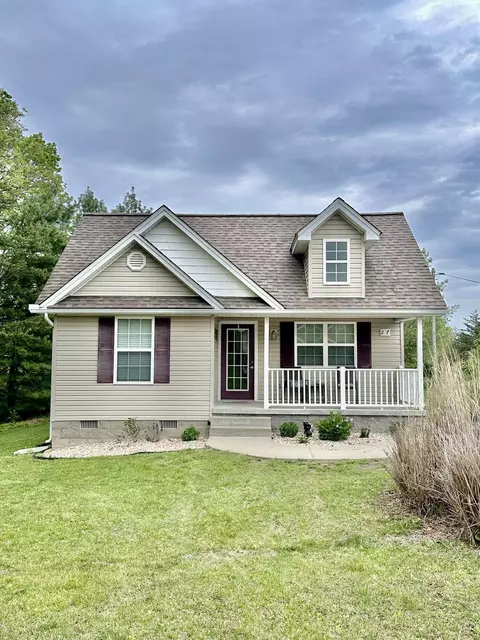 27 Cotter Way, Morehead, KY 40351