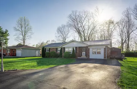 235 Sharon Rd, Frankfort, KY 40601