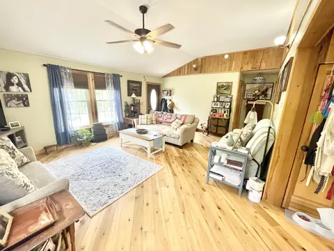 525 Coldiron Dr, Morehead, KY 40351 photo 7