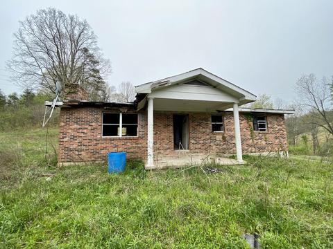 2442 Hwy 772, Ezel, KY 41425
