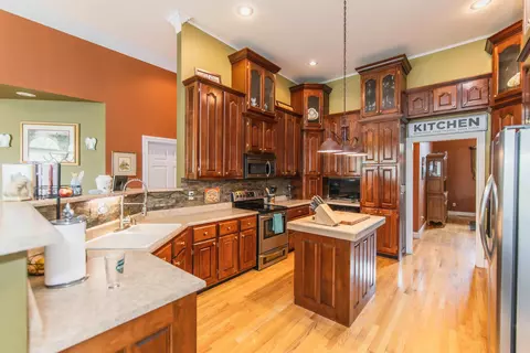 220 Lakepointe Dr, Corbin, KY 40701 photo 10
