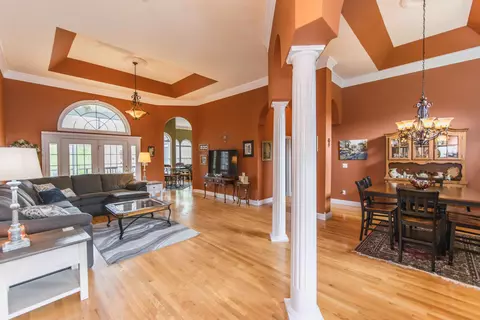 220 Lakepointe Dr, Corbin, KY 40701 photo 4