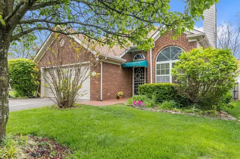 2481 Shady Hills Dr, Lexington, KY 40509