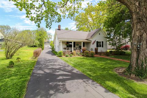 350 S Main St, Versailles, KY 40383
