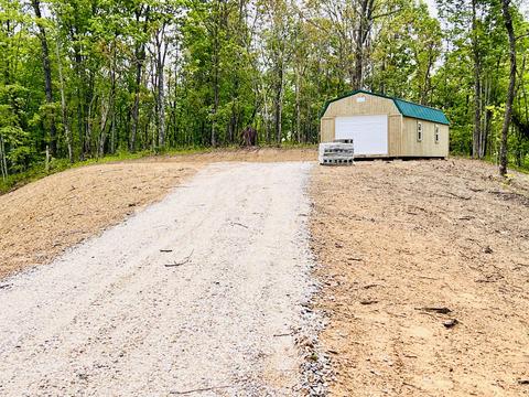 1 Sideway Rd, Olive Hill, KY 41164