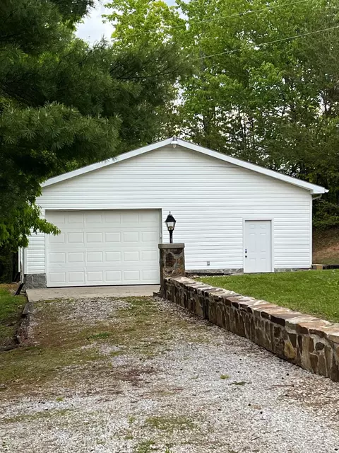1778 Log Cabin Rd, Corbin, KY 40701 photo 4