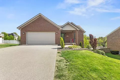 304 Palomino Dr, Richmond, KY 40475