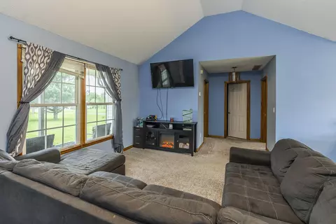 2408 Fork Church Rd, Lancaster, KY 40444 photo 7
