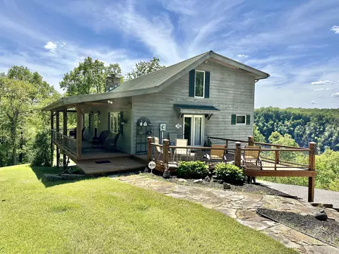 405 Blevins Ridge Rd, Monticello, KY 42633