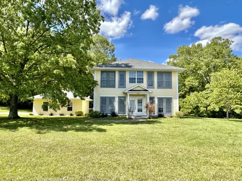 650 Beechwood Dr, Nancy, KY 42544