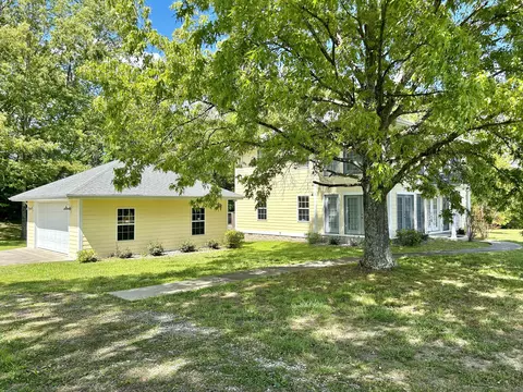 650 Beechwood Dr, Nancy, KY 42544 photo 3