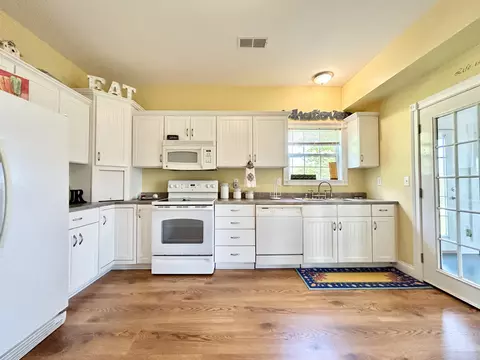 650 Beechwood Dr, Nancy, KY 42544 photo 21